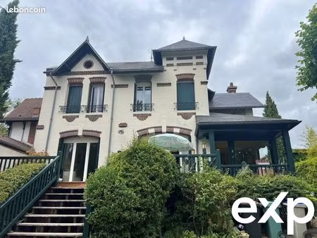 chalet 6 pièces 141 m²