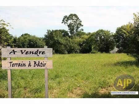 terrain constructible viabilisé à vendre