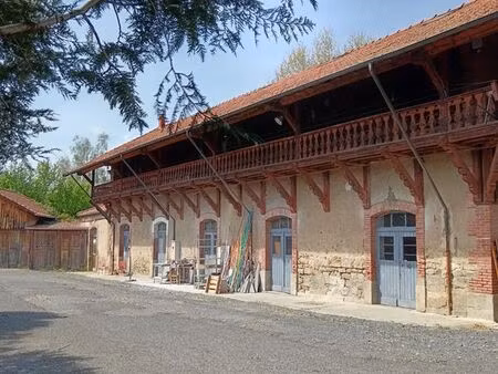 local 220 m² billom
