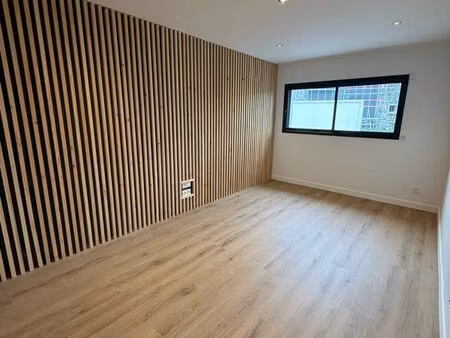 bureau location orcines