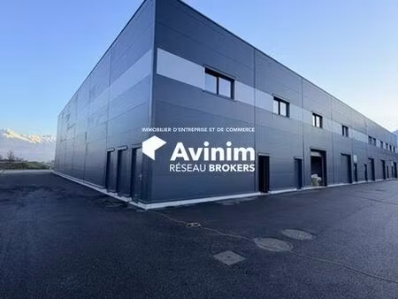 local 185 m² porte-de-savoie