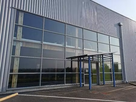 local d'activités à louer