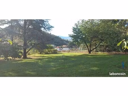 terrain 911 m² genilac