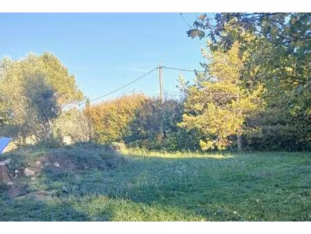 terrain constructible à vendre