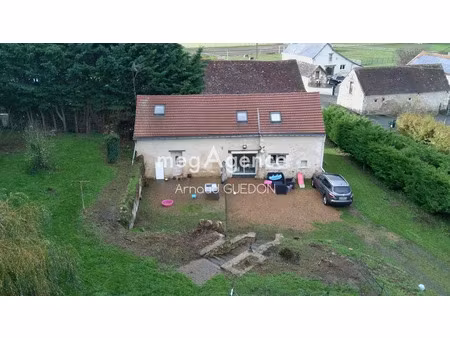 vente maison 6 pièces 130 m² à vernoil-le-fourrier (49390)  194 000 €