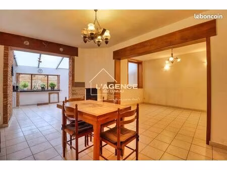 maison de ville 8 pièces 178 m²