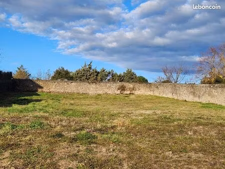 terrain 560 m² soucieu en jarrest