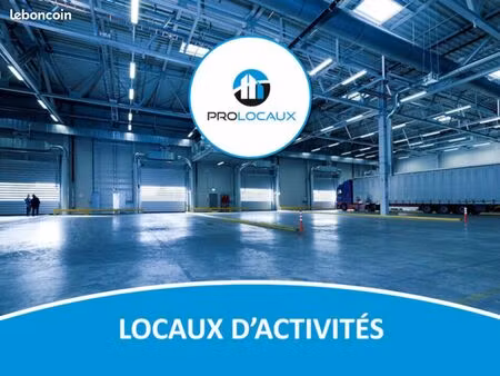 local logistique 4 600 m²