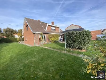 maison 6 pièces 140 m²
