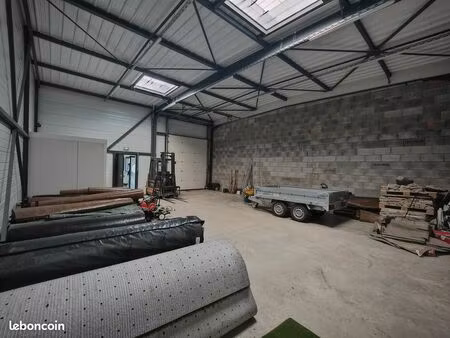 local 143 m² sainte-consorce