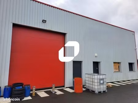 local d'activité 375 m²