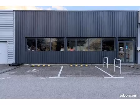 local commercial 300 m² saint-jean-de-maurienne