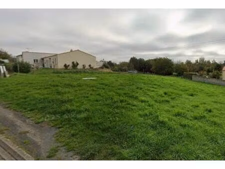 terrain constructible viabilisé à vendre