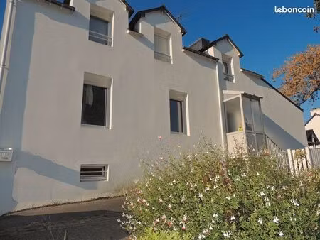 immeuble 8 pièces 145 m²