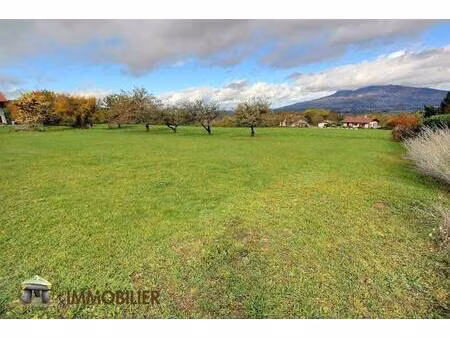 terrain constructible viabilisé à vendre