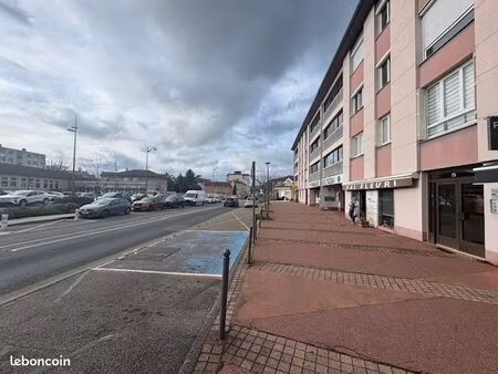 fonds de commerce alimentation 101 m²