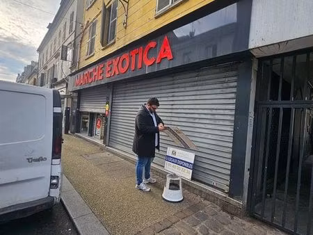 boutique 194 m² villeneuve st georges