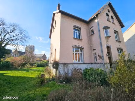 maison 12 pièces 315 m²