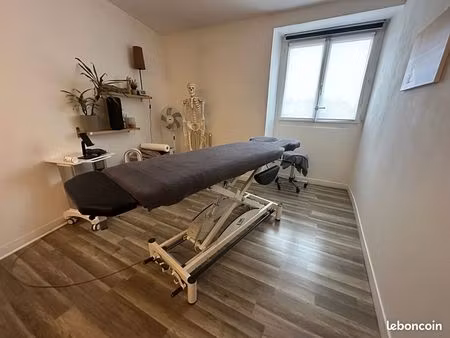 local 25 m² carentoir