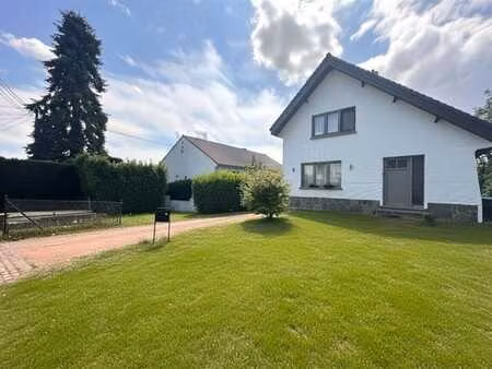 magnifique villa entièrement rénovée à lasne!