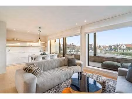 appartement d'angle ensoleillé