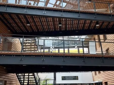 loue bureaux quartier la base lorient