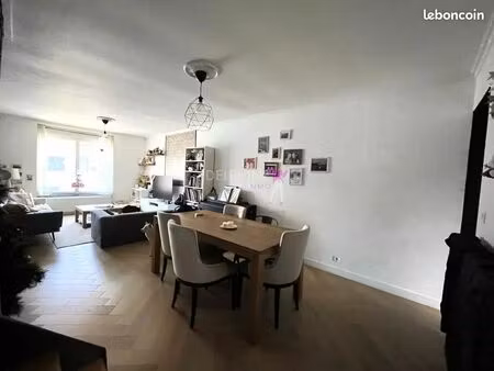 maison 5 pièces 130 m²