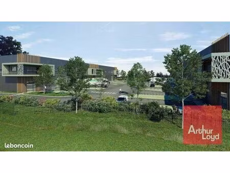 local industriel 7 162 m²