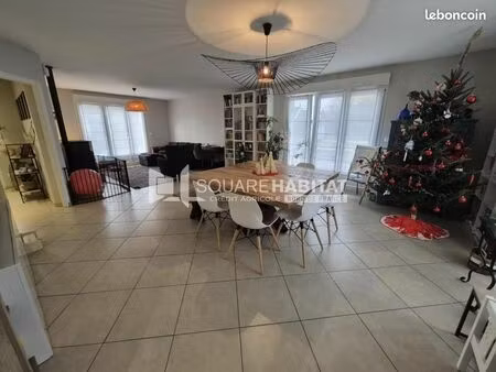 maison 5 pièces 146 m²