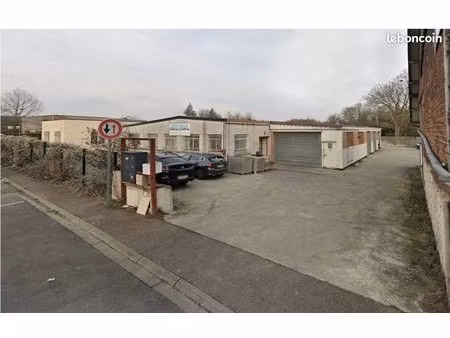 local 200 m² jouy-le-moutier