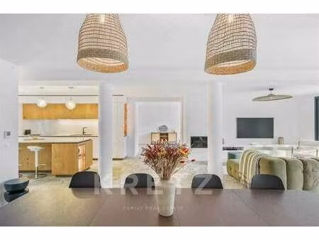 maison de luxe à vendre à bormes-les-mimosas : 2 250 000 € | 247m²