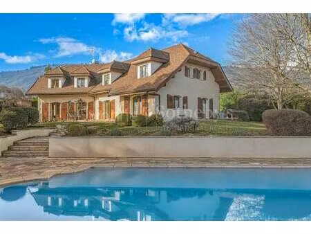 maison de luxe à vendre à divonne-les-bains : 2 190 000 € | 296m²