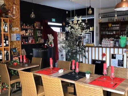 a v fonds de commerce restaurant 66