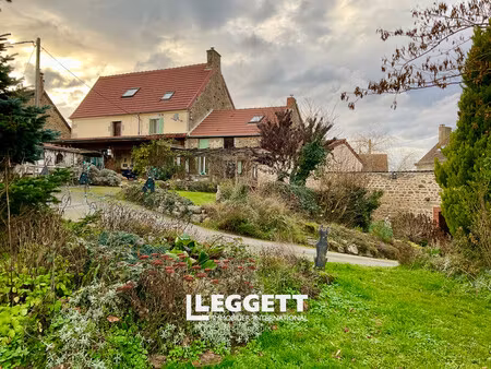 maison 14 pièce(s)  saint-pardoux-les-cards