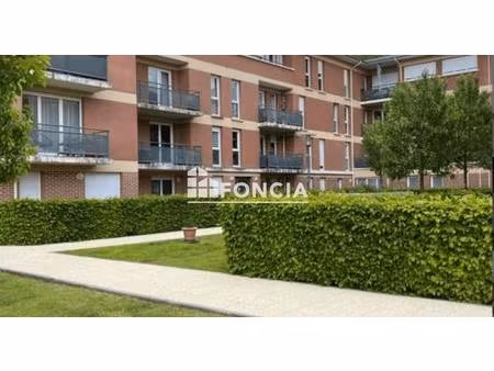 f4 avec balcon / 2 places de parking / limite rouen