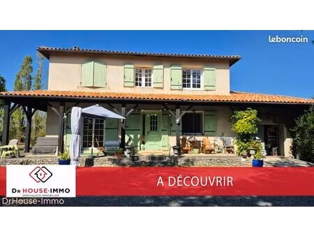 villa 55 pièces 157 m²