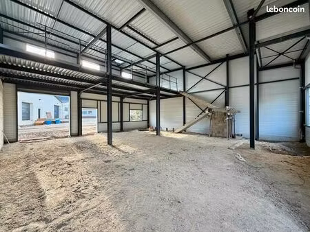local d'activite 260 m² asnières-sur-oise