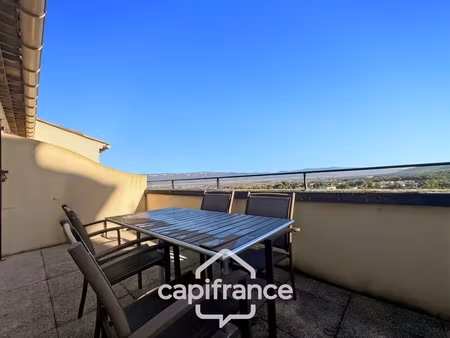 domaine de pont royal entre ciel & luberon appartement soigné de 40 m2 dernier étage vue p