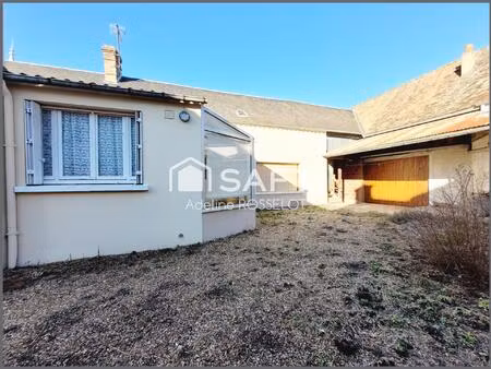 plain pied en cœur de village avec écoles et commerces à pied