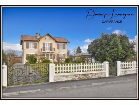 proche dax ( 6 mn de la gare ) - belle maison de caractère t7 - 181 m2 - garage