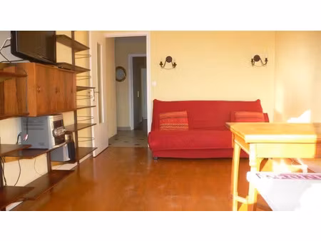 location meublée appartement 2 pièces 40 m² à annecy (74000)  900 €