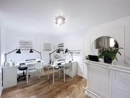 local 58m² dans le bourg d'ambazac