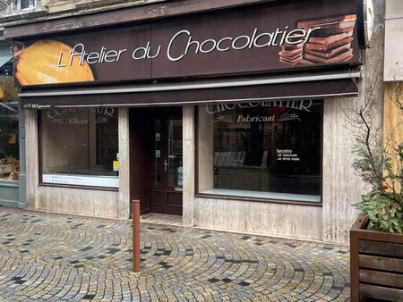 local commercial argenton sur creuse