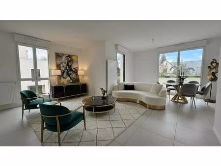 vente appartement 3 pièces à saint-cyr-sur-loire (37540) : à vendre 3 pièces / 61m² saint-