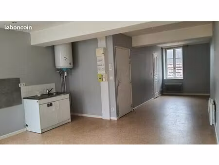 studio au centre de saulieu