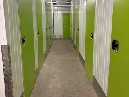 emplacement de stockage  box  garage