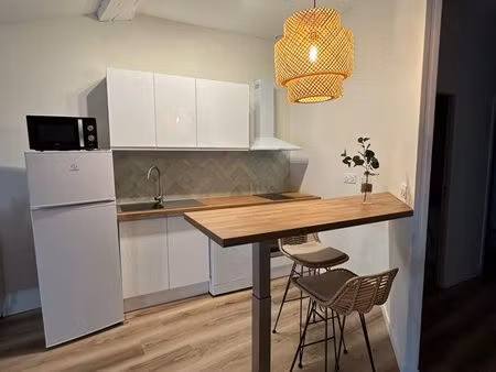 t2 meublé climatisé lumineux mussidan 50m2