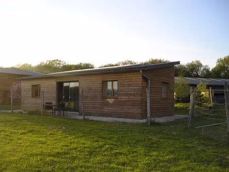 location meublée maison 2 pièces 44 m² à chambeire (21110)  710 €