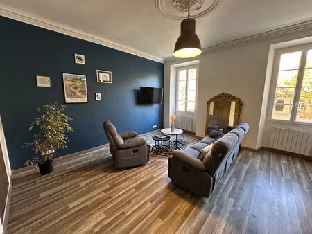 collobrières – appartement de charme 98 m² – centre village