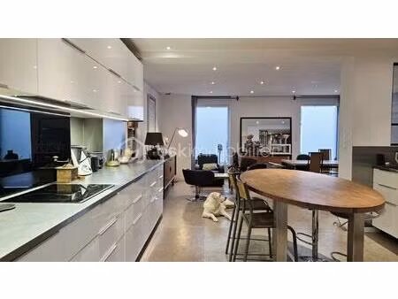 maison de 266 m² à fougeres